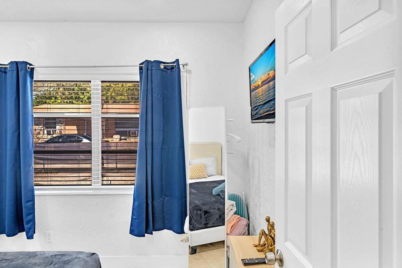 Boutique One Bdrm Close To Aventura Mall & Beach Hallandale Beach Eksteriør bilde